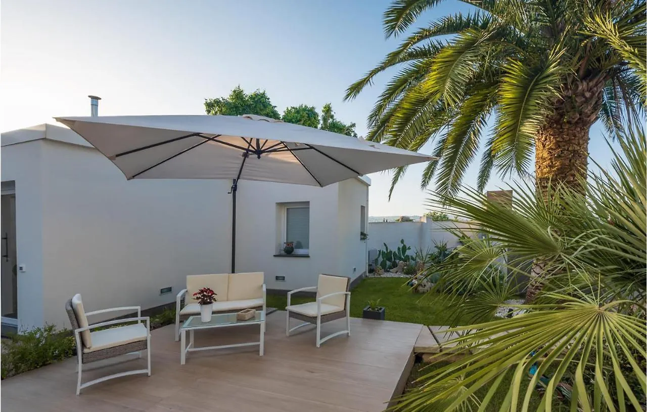 Holiday home Villa Stefy Ragusa Italy